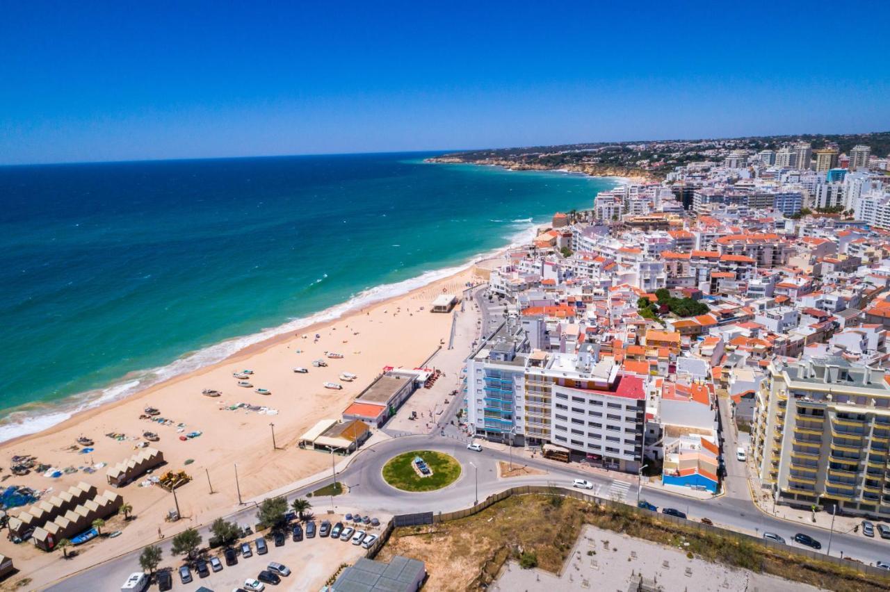 Pe Na Areia, Apartment