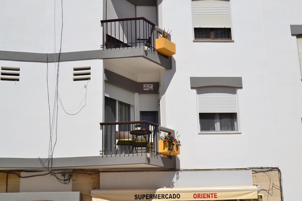 Pe Na Areia, * Armacao de Pera